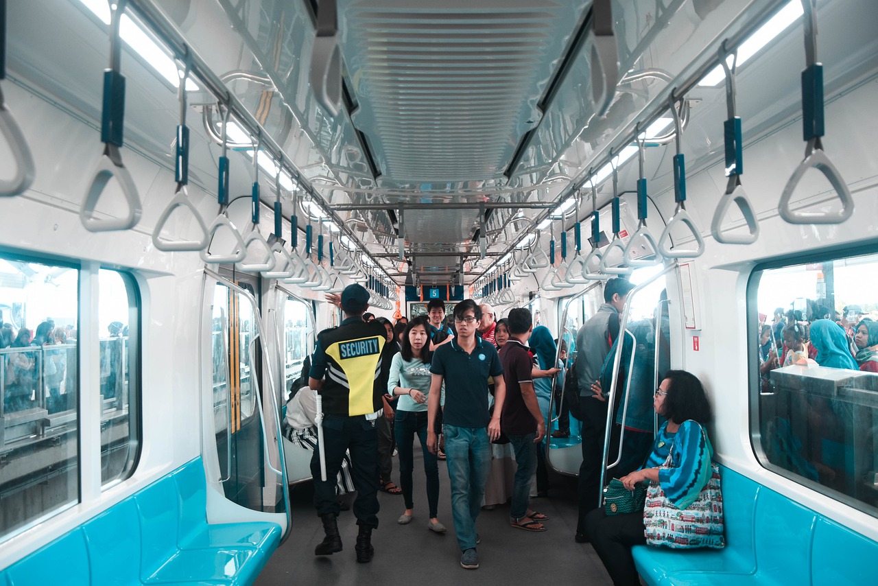 Enjoy Jakarta 5H4M